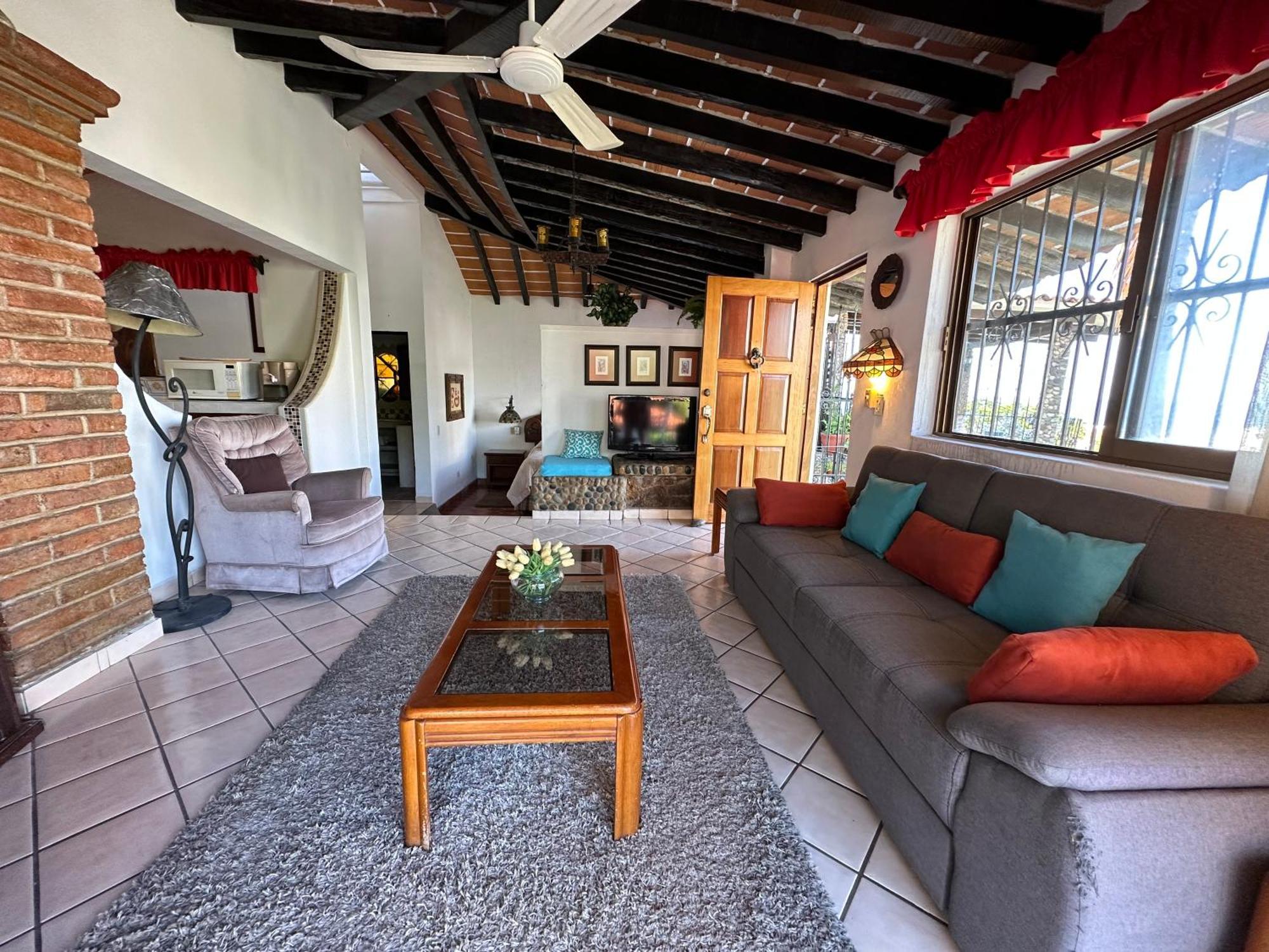 Апарт отель Casa Anita Пуэрто-Вальярта Экстерьер фото